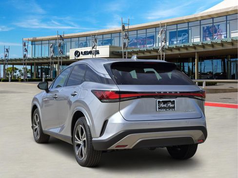 Certified 2026 Lexus RX 350h w/ Cold Area Package image 4