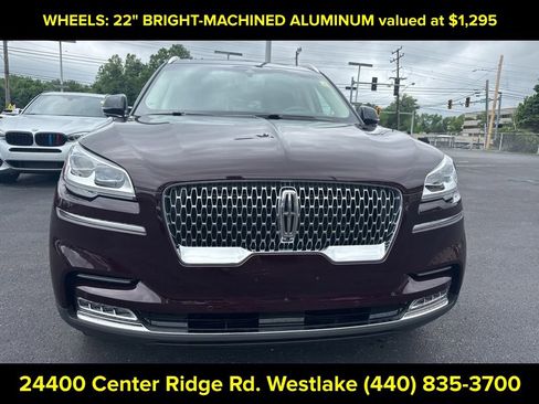 Used 2023 Lincoln Aviator Reserve w/ Equipment Group 201A AWD/4WD image 5