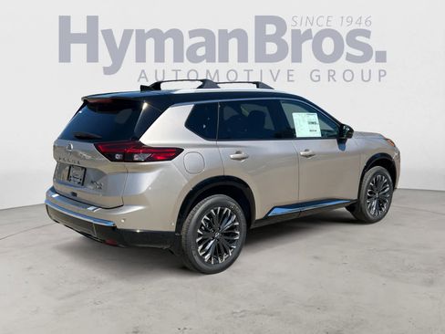 New 2026 Nissan Rogue Platinum w/ Platinum Premium Package AWD/4WD image 3