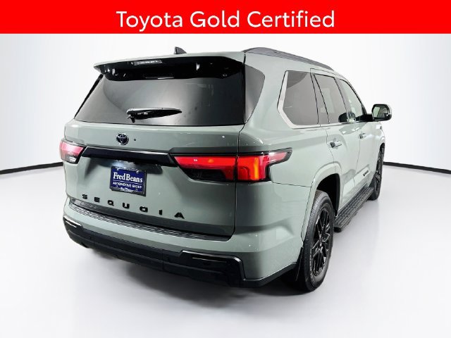 Used 2024 Toyota Sequoia SR5 AWD/4WD image 8