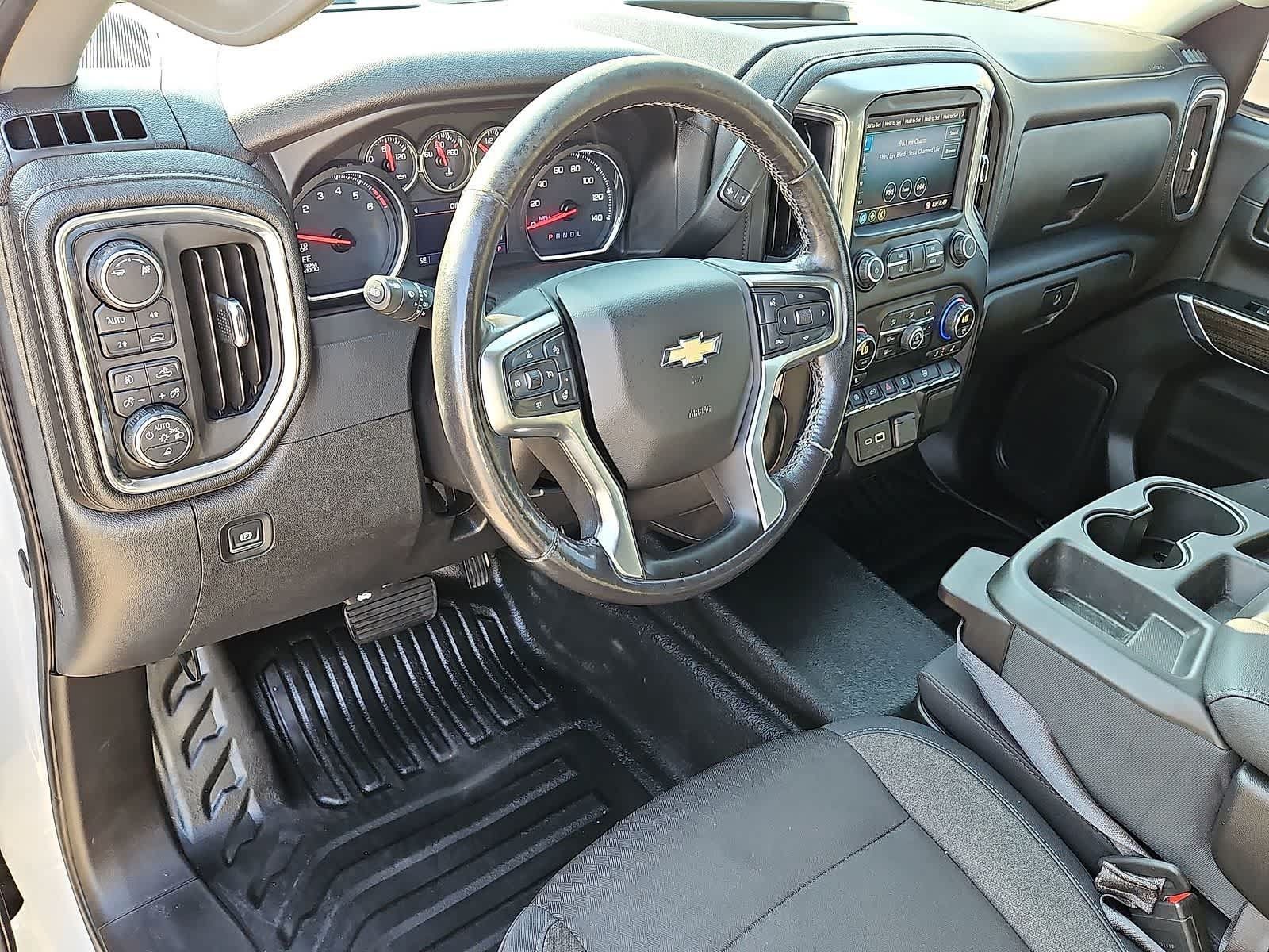 Certified 2019 Chevrolet Silverado 1500 LT w/ Convenience Package AWD/4WD image 16