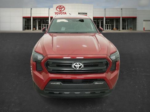 New 2026 Toyota Tacoma SR5 image 3