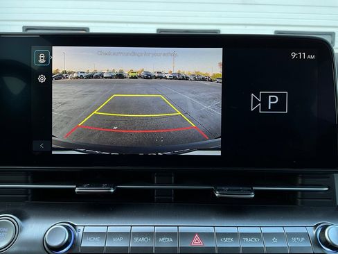 Used 2025 Hyundai Kona SEL image 33