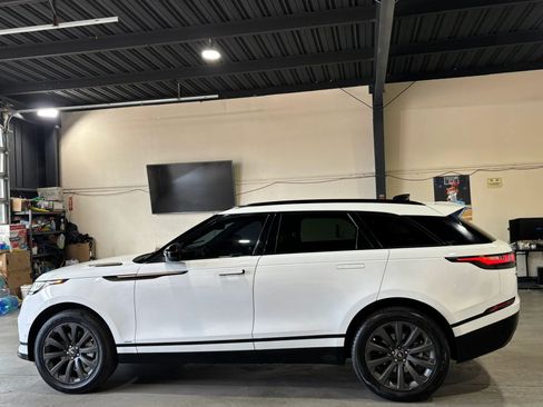 Used 2018 Land Rover Range Rover Velar R-Dynamic SE image 4