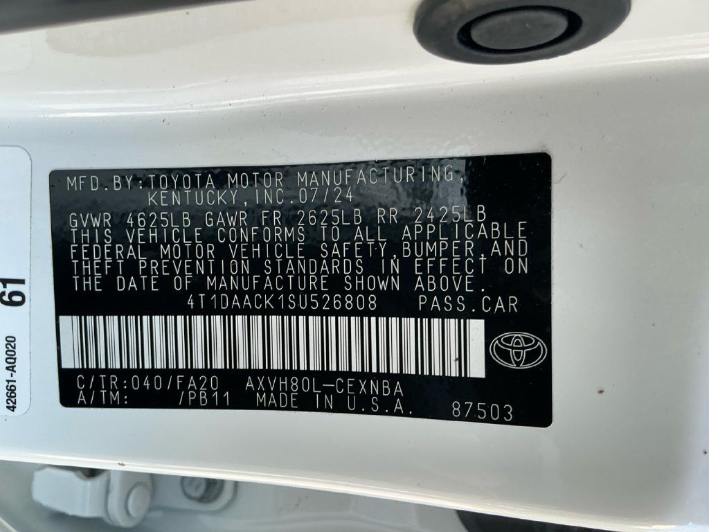 Used 2025 Toyota Camry LE FWD image 30