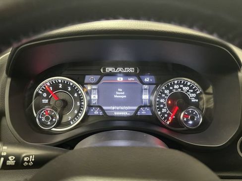 Used 2022 RAM 1500 Big Horn AWD/4WD image 14