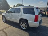 Used 2011 Cadillac Escalade Premium image 3