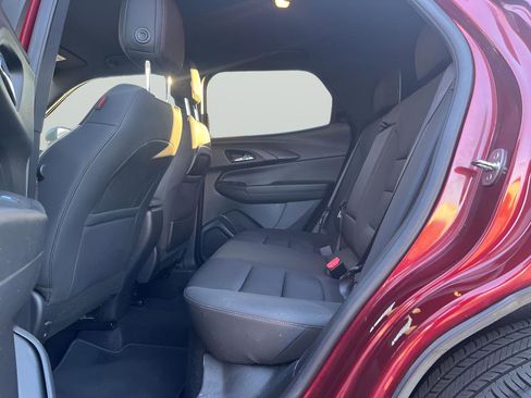 Used 2023 Chevrolet TrailBlazer RS image 9