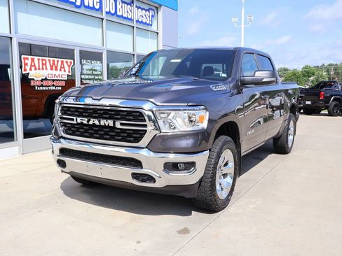 Used 2022 RAM 1500 Big Horn AWD/4WD image 6