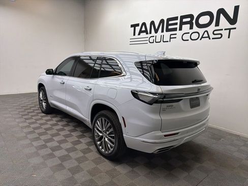 New 2026 Buick Enclave Avenir w/ Super Cruise Package AWD/4WD image 3