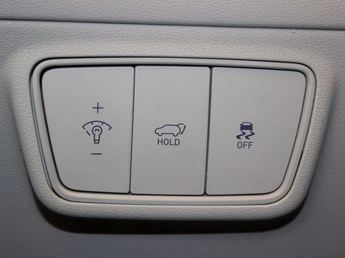 Used 2023 Hyundai Tucson Limited image 36