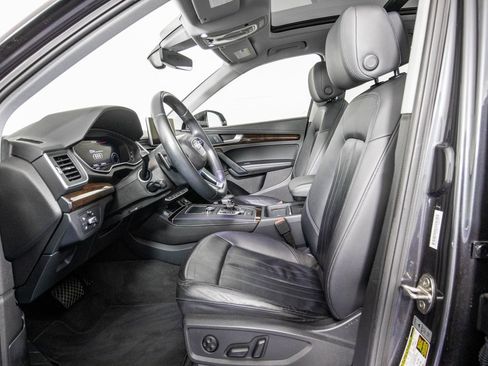Used 2019 Audi Q5 2.0T Premium Plus w/ Premium Plus Package image 6