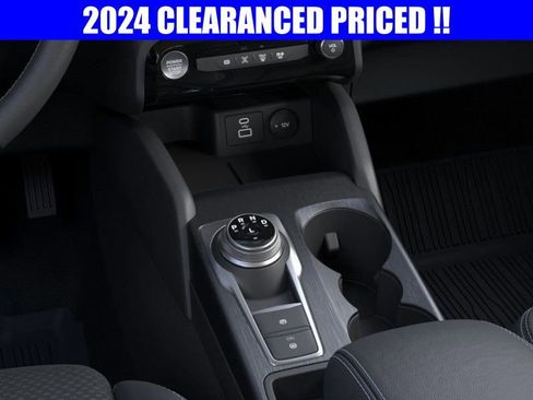 New 2024 Ford Escape SE image 15