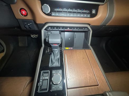 New 2026 Toyota Tundra 1794 Edition AWD/4WD image 12