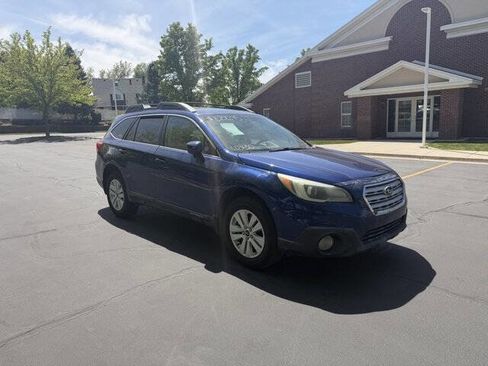 Used 2016 Subaru Outback 2.5i Premium AWD/4WD image 4