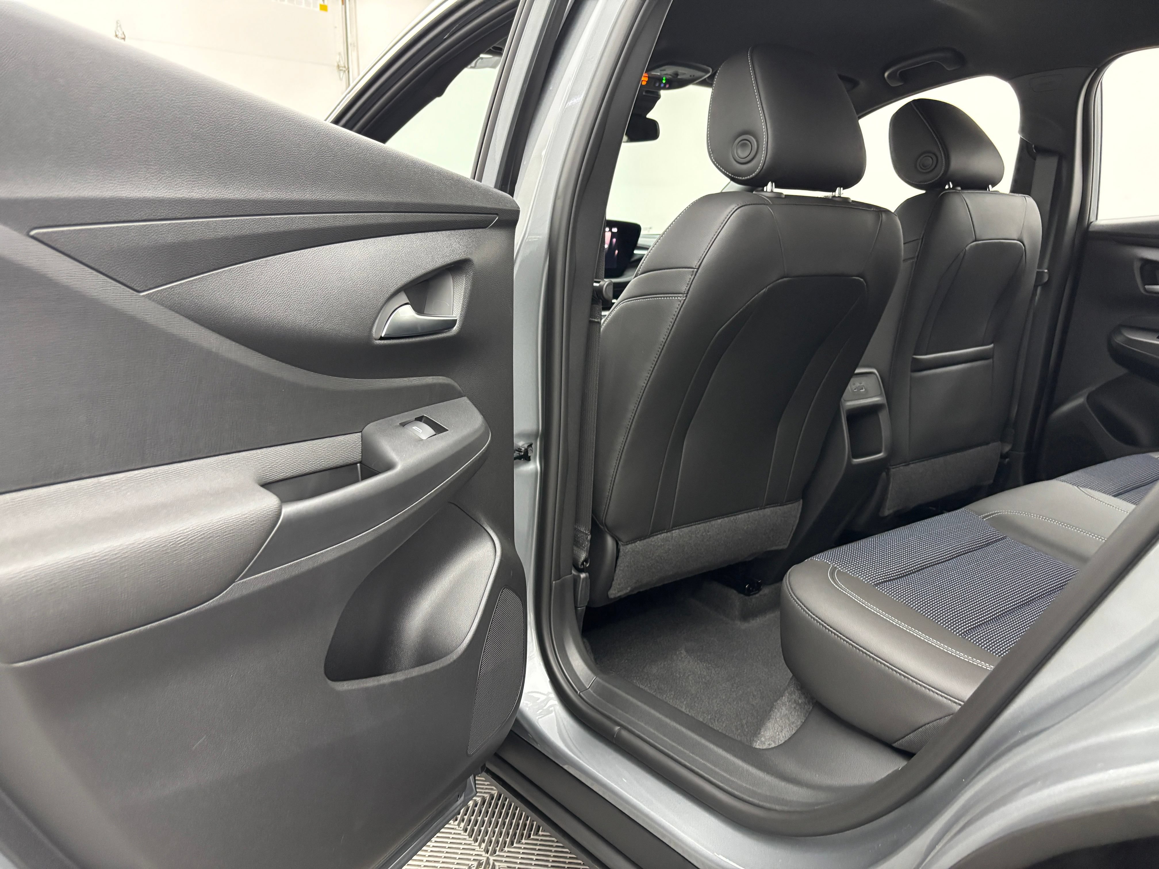 New 2026 Buick Envista Sport Touring w/ Convenience I Package FWD image 36