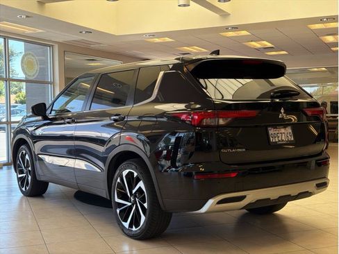 Used 2024 Mitsubishi Outlander Ralliart AWD/4WD image 7