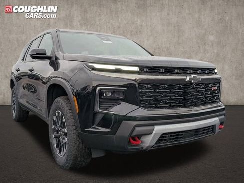 New 2026 Chevrolet Traverse Z71 w/ Driver Confidence Package image 1