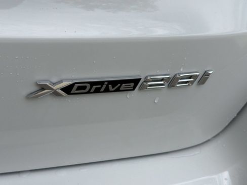 Used 2026 BMW X1 xDrive28i w/ Technology Package AWD/4WD image 33