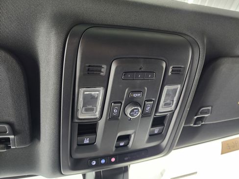 Used 2021 Chevrolet Tahoe LT image 61