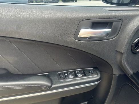 Used 2018 Dodge Charger GT w/ Navigation & Travel Group image 12