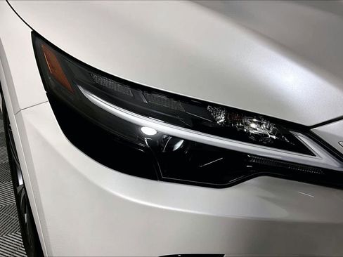 Used 2024 Lexus RX 350 Premium image 26