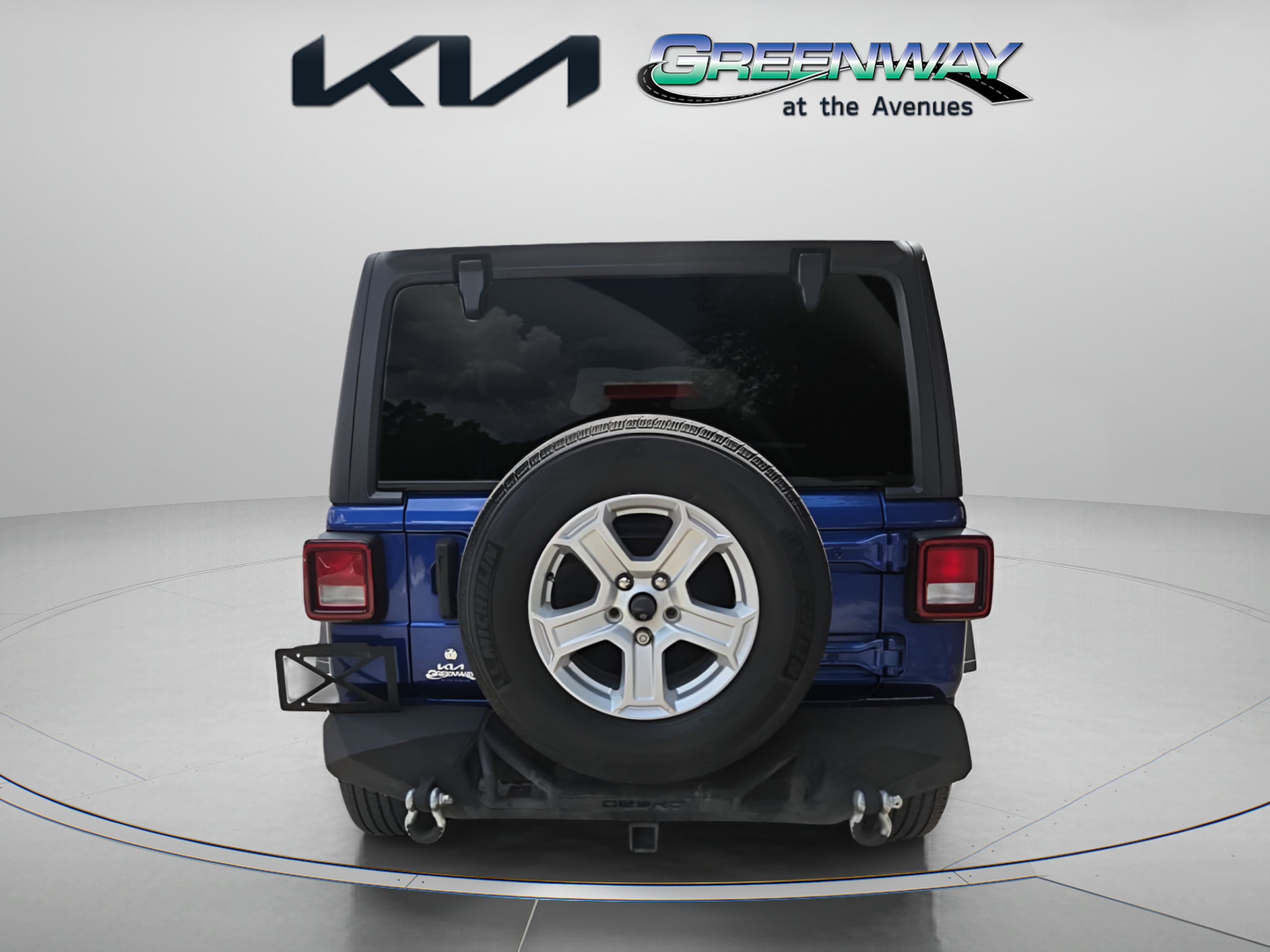 Used 2019 Jeep Wrangler Sport AWD/4WD image 6