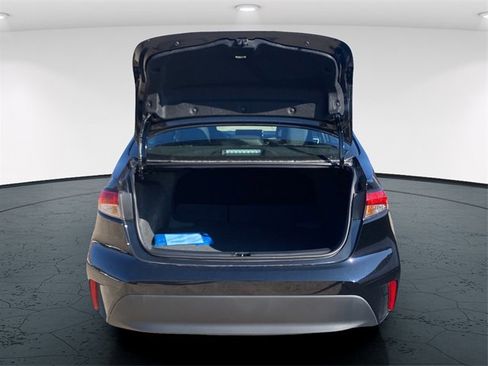 Used 2025 Toyota Corolla LE image 14