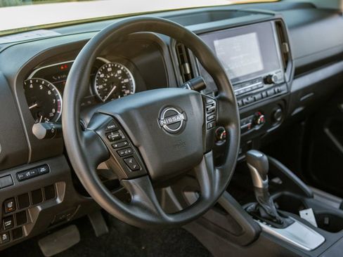 Used 2026 Nissan Frontier S RWD image 10