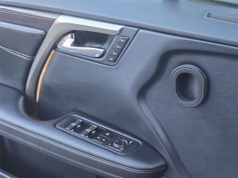 Used 2022 Lexus RX 450hL Luxury w/ Cold Area Package (CT) image 29