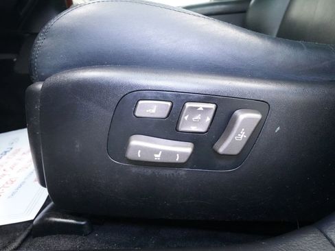 Used 2011 Lexus LS 460 AWD w/ Luxury Value Edition image 17