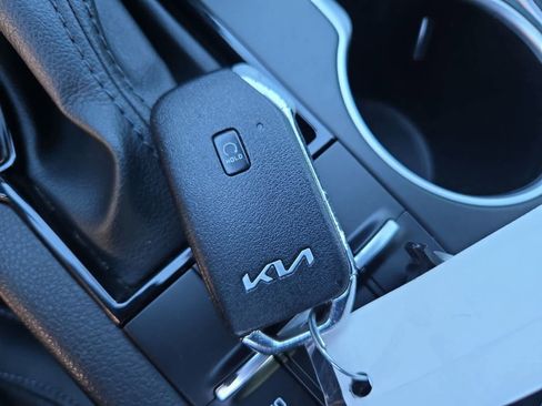 Used 2023 Kia K5 GT-Line image 32
