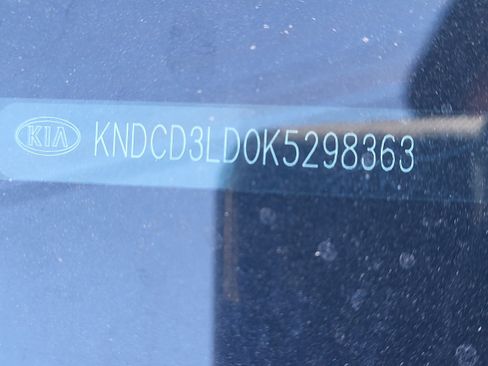 Used 2019 Kia Niro EX image 21