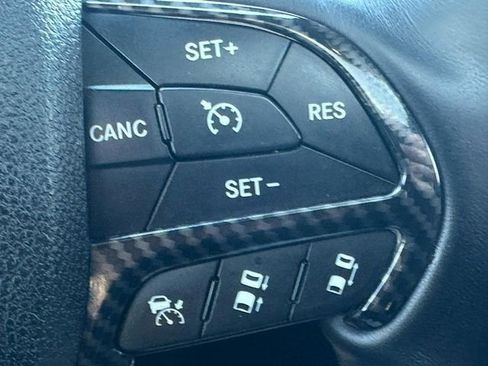 Used 2016 Jeep Grand Cherokee Summit image 22