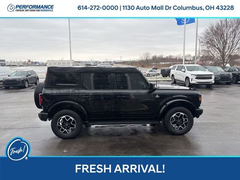 Used 2023 Ford Bronco Outer Banks image 3