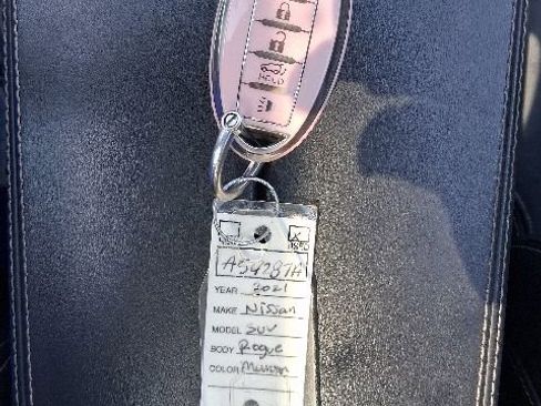 Used 2021 Nissan Rogue SL FWD image 22