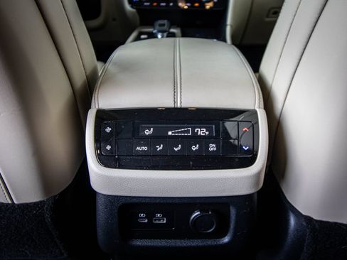 Used 2024 INFINITI QX60 Luxe w/ Cargo Package FWD image 30
