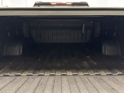 Used 2019 Chevrolet Silverado 1500 High Country AWD/4WD image 7