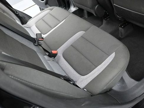 Used 2025 Chevrolet TrailBlazer LT AWD/4WD image 32