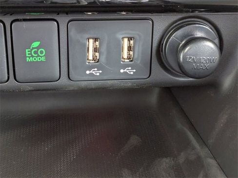 New 2025 Mitsubishi Eclipse Cross SE image 30