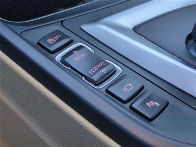 Used 2017 BMW 330e RWD image 14
