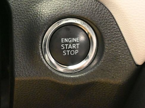 Used 2024 Toyota RAV4 XLE AWD/4WD image 26