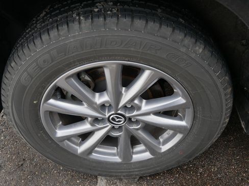 Certified 2025 MAZDA CX-5 AWD 2.5 S w/ Preferred Package image 5