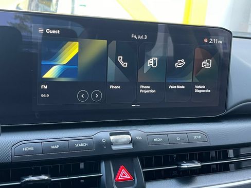 Used 2025 Kia K4 FWD image 21