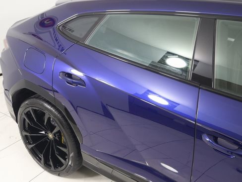 Used 2021 Lamborghini Urus image 83