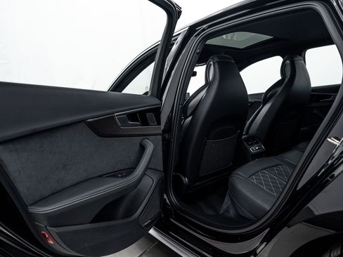 Used 2024 Audi S4 Premium Plus image 21