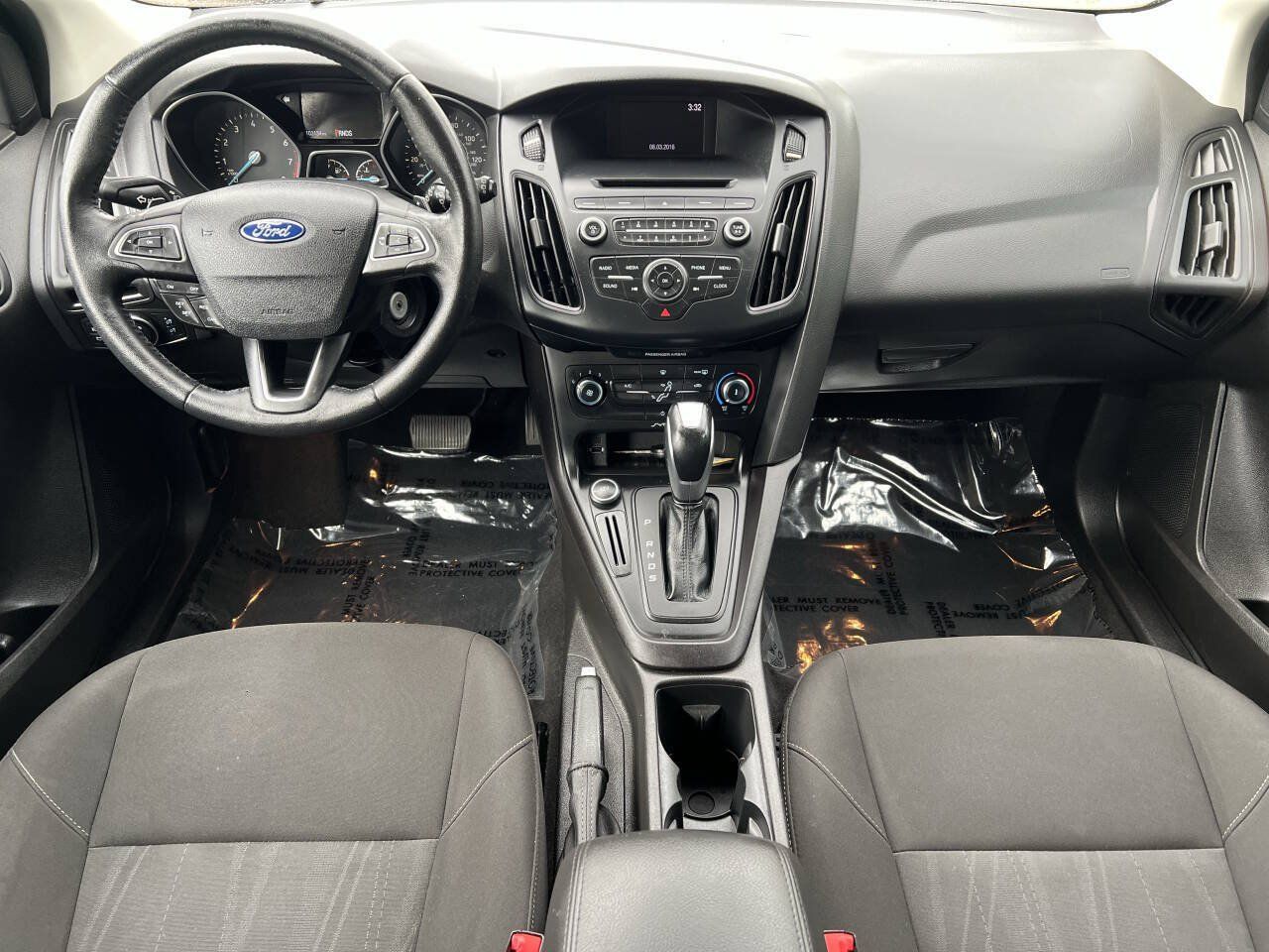 Used 2015 Ford Focus SE w/ SE Sport Package FWD image 14
