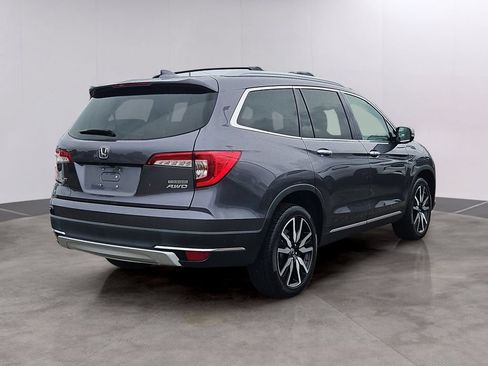 Certified 2019 Honda Pilot Touring image 4