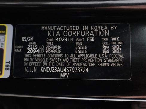 Certified 2025 Kia Soul LX FWD image 46