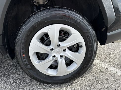 Certified 2025 Toyota RAV4 LE FWD image 18